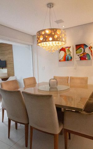 Casa à venda com 400m², 4 quartos e 3 vagasSala jantar