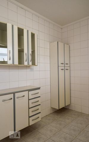 Apartamento para alugar com 98m², 2 quartos e 1 vaga Apartamento para alugar com 98m², 2 quartos e 1 vagaCozinha