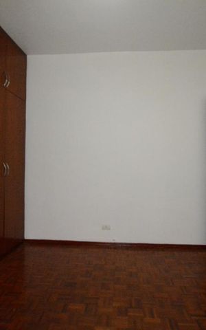 Apartamento à venda com 100m², 3 quartos e 1 vagaQuarto 2