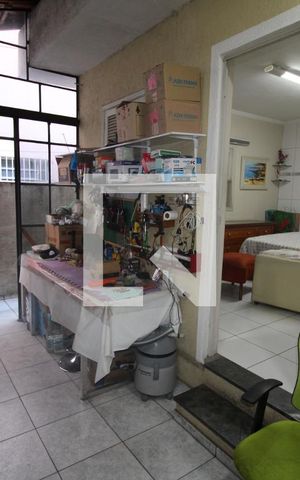 Casa à venda com 240m², 3 quartos e 3 vagasCozinha / Área de Serviço