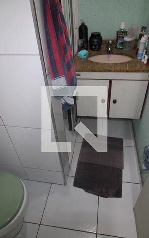Casa à venda com 240m², 3 quartos e 3 vagasBanheiro 2