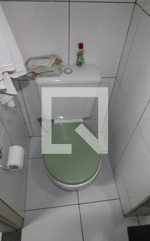 Casa à venda com 240m², 3 quartos e 3 vagasBanheiro 2