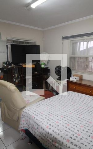 Casa à venda com 240m², 3 quartos e 3 vagasQuarto 2