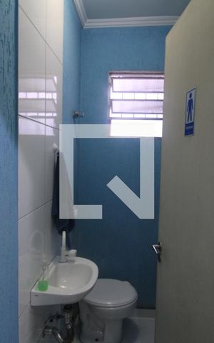 Casa à venda com 240m², 3 quartos e 3 vagasLavabo