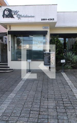Casa à venda com 240m², 3 quartos e 3 vagasGaragem