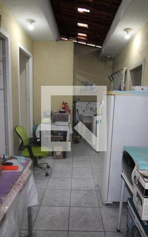 Casa à venda com 240m², 3 quartos e 3 vagasCozinha / Área de Serviço
