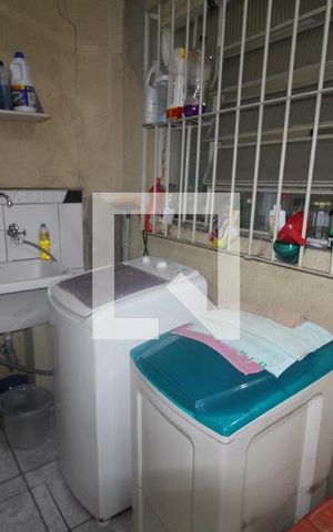 Casa à venda com 240m², 3 quartos e 3 vagasCozinha / Área de Serviço