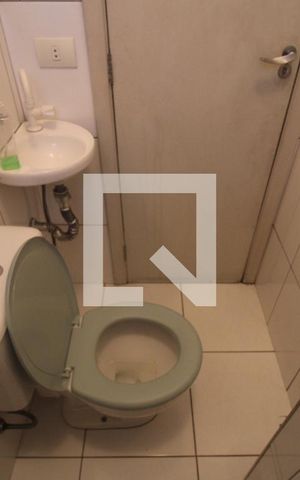 Casa à venda com 240m², 3 quartos e 3 vagasBanheiro