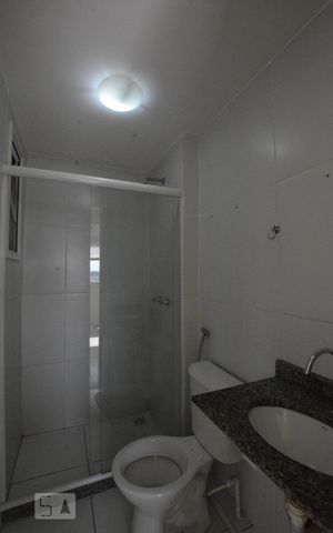 Apartamento à venda com 51m², 2 quartos e 1 vagaBanheiro Social