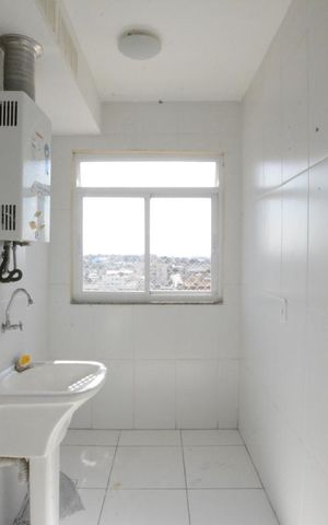 Apartamento à venda com 51m², 2 quartos e 1 vagaCozinha e Área de Serviço