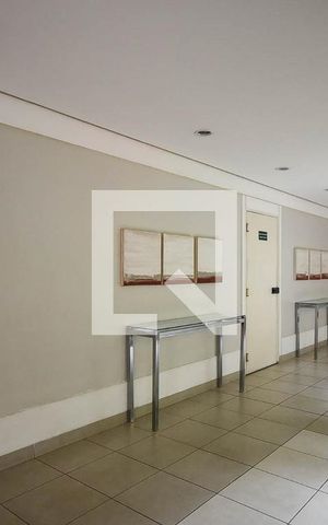 Apartamento para alugar com 47m², 2 quartos e 1 vaga Apartamento para alugar com 47m², 2 quartos e 1 vagaHall Social