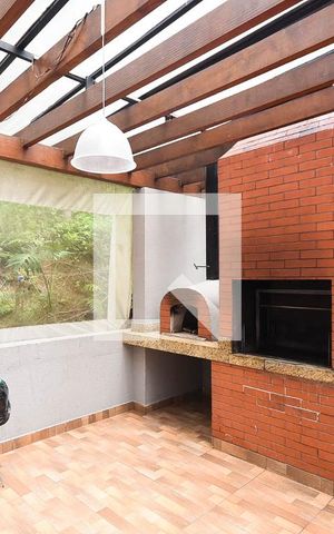 Apartamento para alugar com 47m², 2 quartos e 1 vaga Apartamento para alugar com 47m², 2 quartos e 1 vagaChurrasqueira