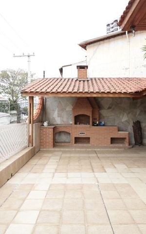 Casa à venda com 375m², 7 quartos e 3 vagasChurrasqueira