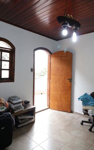 Casa à venda com 375m², 7 quartos e 3 vagasQuarto 2