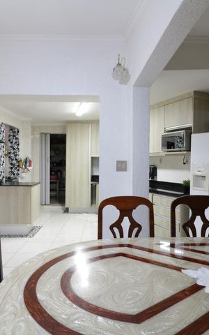 Casa à venda com 375m², 7 quartos e 3 vagasCozinha