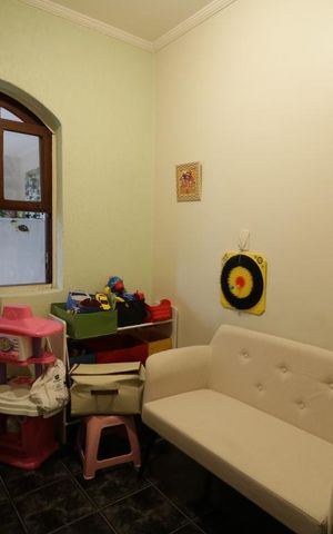 Casa à venda com 375m², 7 quartos e 3 vagasQuarto 1