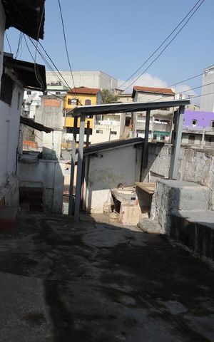 Casa à venda com 440m², 7 quartos e 4 vagasAcesso entre as casas