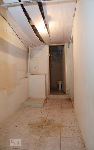 Casa à venda com 440m², 7 quartos e 4 vagasQuarto anexo casa 2