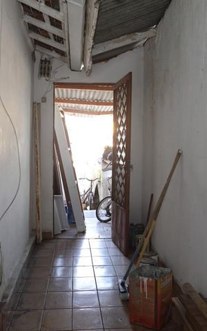 Casa à venda com 440m², 7 quartos e 4 vagasCorredor de acesso a casas