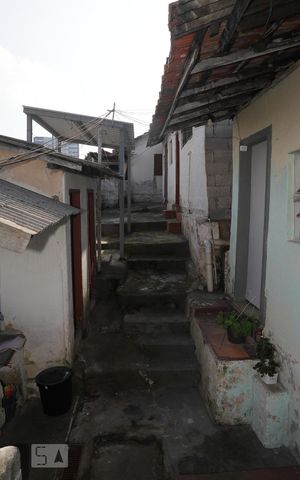 Casa à venda com 440m², 7 quartos e 4 vagasAcesso entre as casas