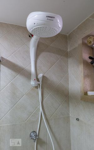 Apartamento à venda com 97m², 3 quartos e 1 vaga Apartamento à venda com 97m², 3 quartos e 1 vagaBanheiro da Suíte
