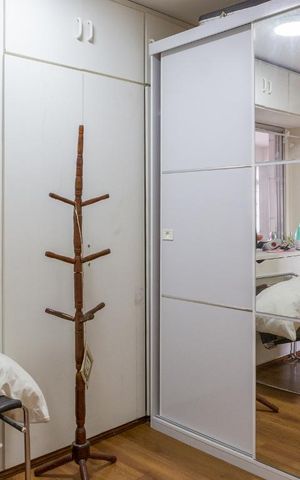 Apartamento à venda com 97m², 3 quartos e 1 vaga Apartamento à venda com 97m², 3 quartos e 1 vagaCloset da Suíte