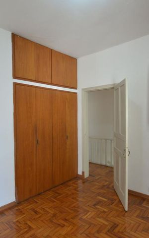 Casa para alugar com 230m², 5 quartos e 3 vagas Casa para alugar com 230m², 5 quartos e 3 vagasQuarto 2