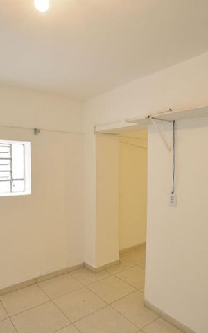 Casa para alugar com 230m², 5 quartos e 3 vagas Casa para alugar com 230m², 5 quartos e 3 vagasEdícula