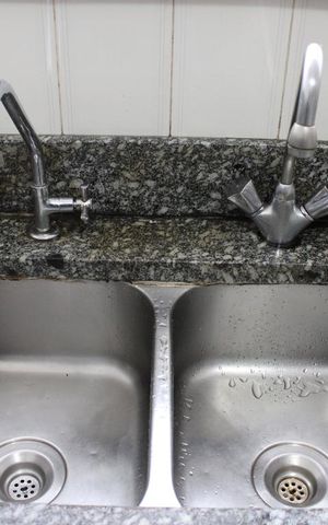 Casa à venda com 500m², 5 quartos e 5 vagasCozinha - Pia