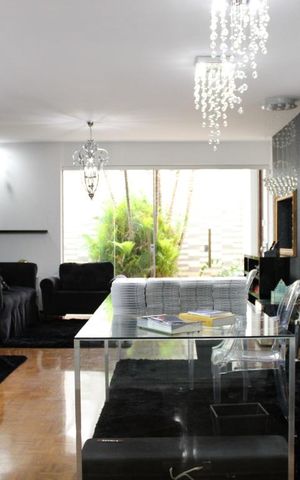 Casa à venda com 500m², 5 quartos e 5 vagasSala 1