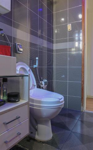 Apartamento à venda com 75m², 3 quartos e 2 vagasBanheiro Social