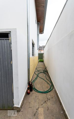 Casa de condomínio à venda com 138m², 3 quartos e 2 vagas Casa de condomínio à venda com 138m², 3 quartos e 2 vagasCorredor