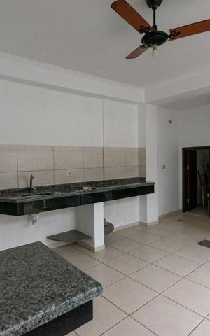 Casa de condomínio à venda com 138m², 3 quartos e 2 vagas Casa de condomínio à venda com 138m², 3 quartos e 2 vagasÁrea comum - Churrasqueira