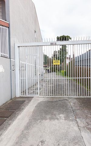 Casa de condomínio à venda com 138m², 3 quartos e 2 vagas Casa de condomínio à venda com 138m², 3 quartos e 2 vagasFachada do Condomínio