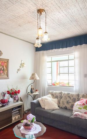 Casa à venda com 120m², 2 quartos e 10 vagasSala