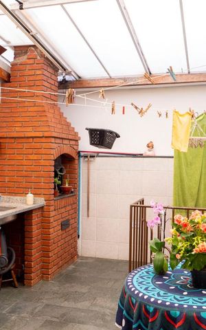 Casa à venda com 102m², 2 quartos e 4 vagasChurrasqueira