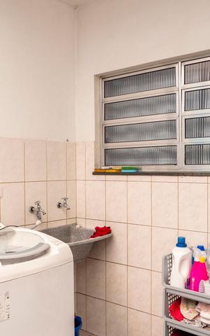 Casa à venda com 102m², 2 quartos e 4 vagasÁrea de Serviço