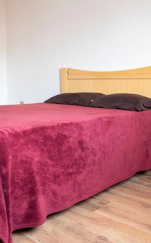 Casa à venda com 102m², 2 quartos e 4 vagasQuarto 2