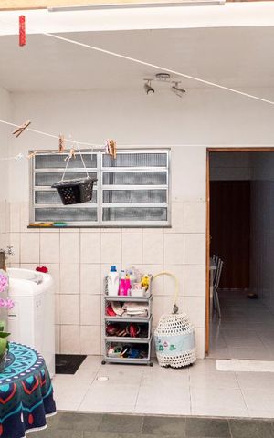 Casa à venda com 102m², 2 quartos e 4 vagasÁrea de Serviço