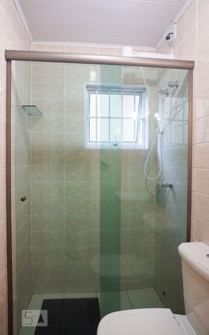 Casa à venda com 125m², 3 quartos e 2 vagas Casa à venda com 125m², 3 quartos e 2 vagasBanheiro Social