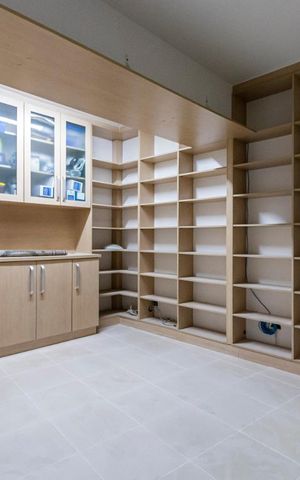 Casa para alugar com 230m², 4 quartos e 3 vagas1o. Andar - Quarto de serviço
