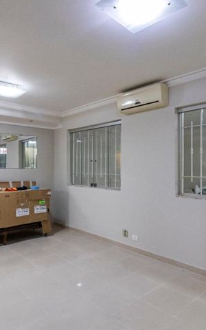 Casa para alugar com 230m², 4 quartos e 3 vagas1o. Andar - Sala