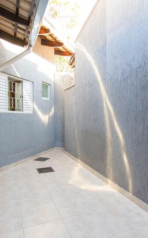 Casa para alugar com 90m², 3 quartos e 2 vagas Casa para alugar com 90m², 3 quartos e 2 vagasÁrea de Serviço
