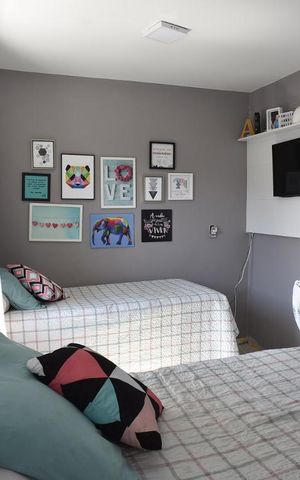 Casa à venda com 444m², 5 quartos e 4 vagasQuarto da Casa de Hospede