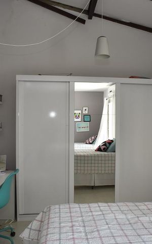 Casa à venda com 444m², 5 quartos e 4 vagasQuarto da Casa de Hospede
