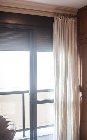 Apartamento à venda com 263m², 4 quartos e 4 vagas Apartamento à venda com 263m², 4 quartos e 4 vagasEscritório