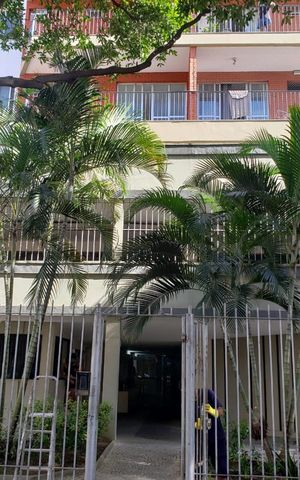 Apartamento à venda com 60m², 2 quartos e 1 vagaFachada