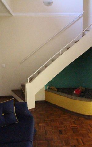 Casa à venda com 600m², 5 quartos e 5 vagasSala