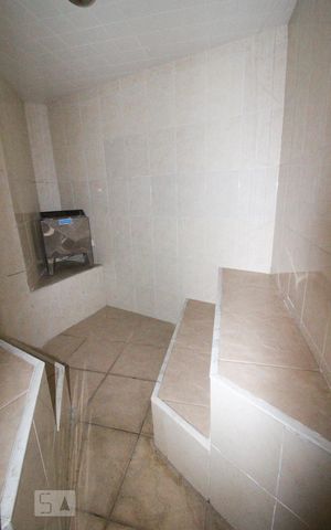 Casa à venda com 600m², 5 quartos e 5 vagasSauna
