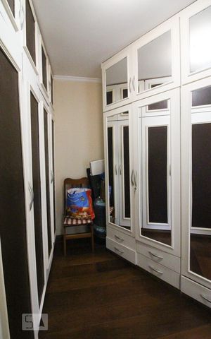 Casa à venda com 600m², 5 quartos e 5 vagasCloset da Suíte 5